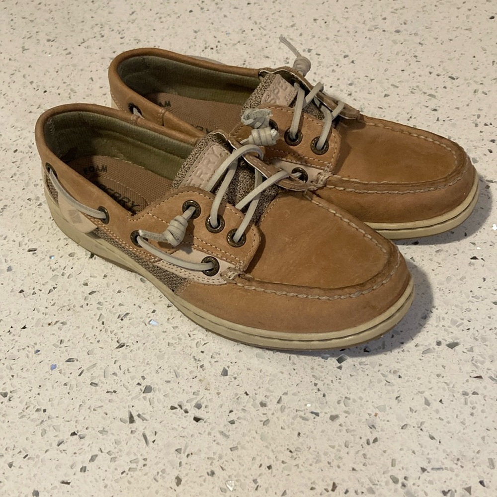 Sperry top sider boat shoes size 5
